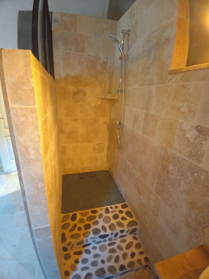 Gite Le Cambon Mialet  Exterior foto
